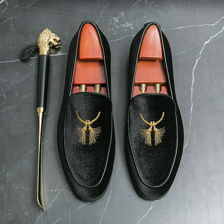

Men‘s Velvet Loafer Shoes Formal Shoes Fashion Embroidery Slip On Casual Shoes For Wedding Party