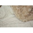 thumbnail image 4 of Manta Lil' Cub Hub Minky Puntos Crema y Camel con León Bordado, 4 of 5