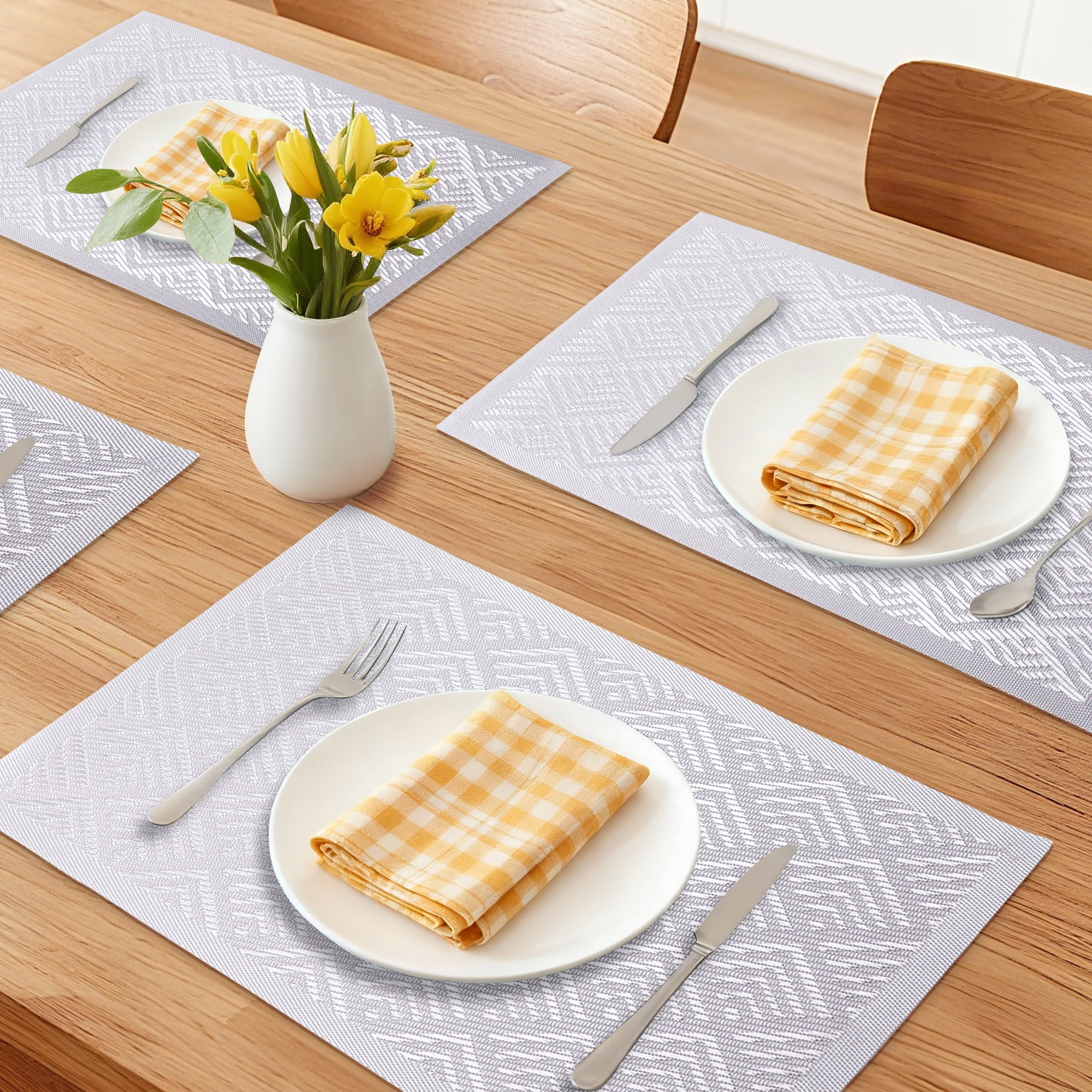 Unique Bargains Set of 6 Washable Plastic Placemats for Dining Table Decor Silver