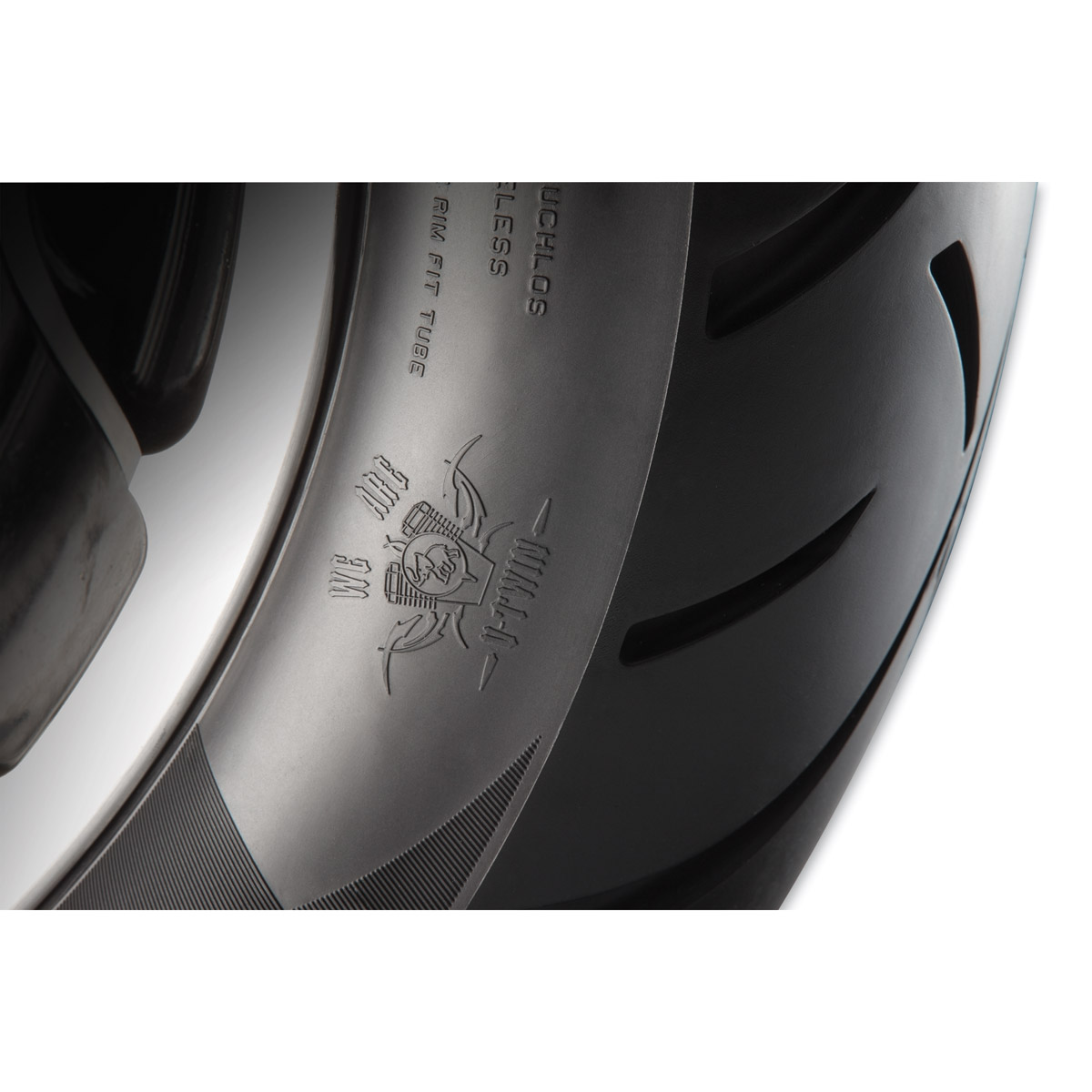 Metzeler ME 888 Marathon Ultra Front Tire 130/70B-16 (4194600)