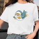thumbnail image 2 of Camiseta blanca informal con cuello redondo y manga corta con estampado de gato bonito para mujer Pompotops hkajfhjk459212, 2 of 5