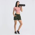 thumbnail image 2 of Pantalones cortos de yoga de cintura alta para actividades al aire libre, ocio, para correr, fitness, deportes, pantalones de tres puntos para mujer, 2 of 6