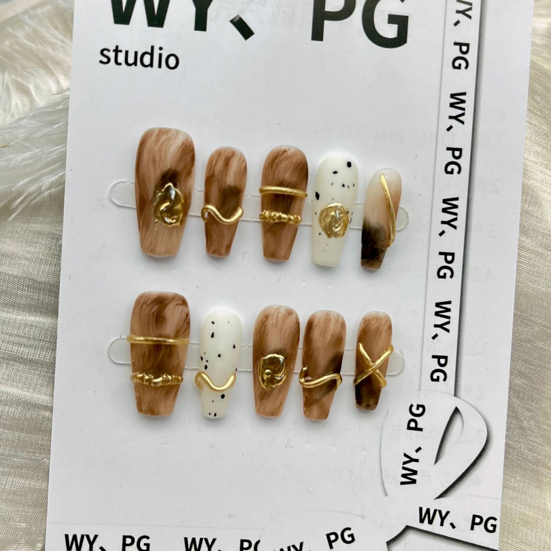 Press on nails fake  Purely hand-made wearable nails Maillard mid-level frosted nail pieces advanced custom press-on nail stickers