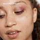 thumbnail image 5 of Sombra de ojos Clinique Todo sobre Shadow Dúo Like Mink, 5 of 7
