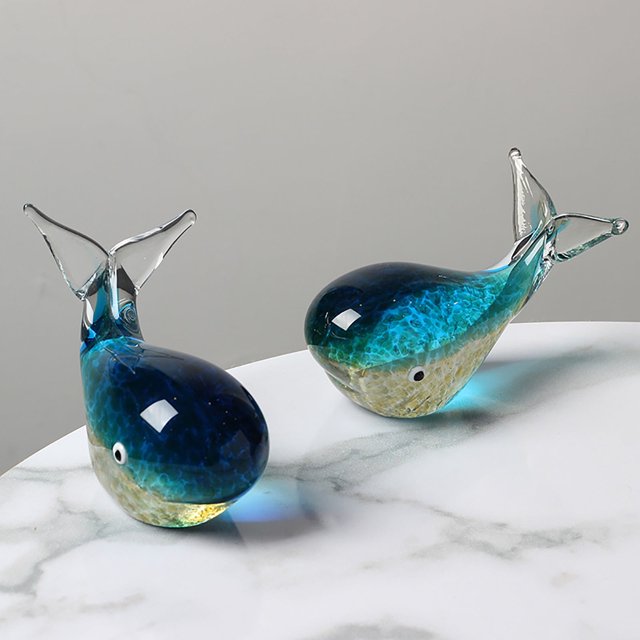 Figura de ballena de vidrio soplado hecha a mano iZZZHH, cristalina y luminosa, ideal para decorar el hogar, centro de mesa.
