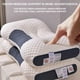 thumbnail image 5 of Su núcleo suave y resistente protege la columna cervical y facilita el sueño. Masaje doméstico para adultos y estudiantes., 5 of 7