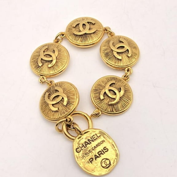 Pre-Owned CHANEL Coco Mark Cambon Plate Bracelet