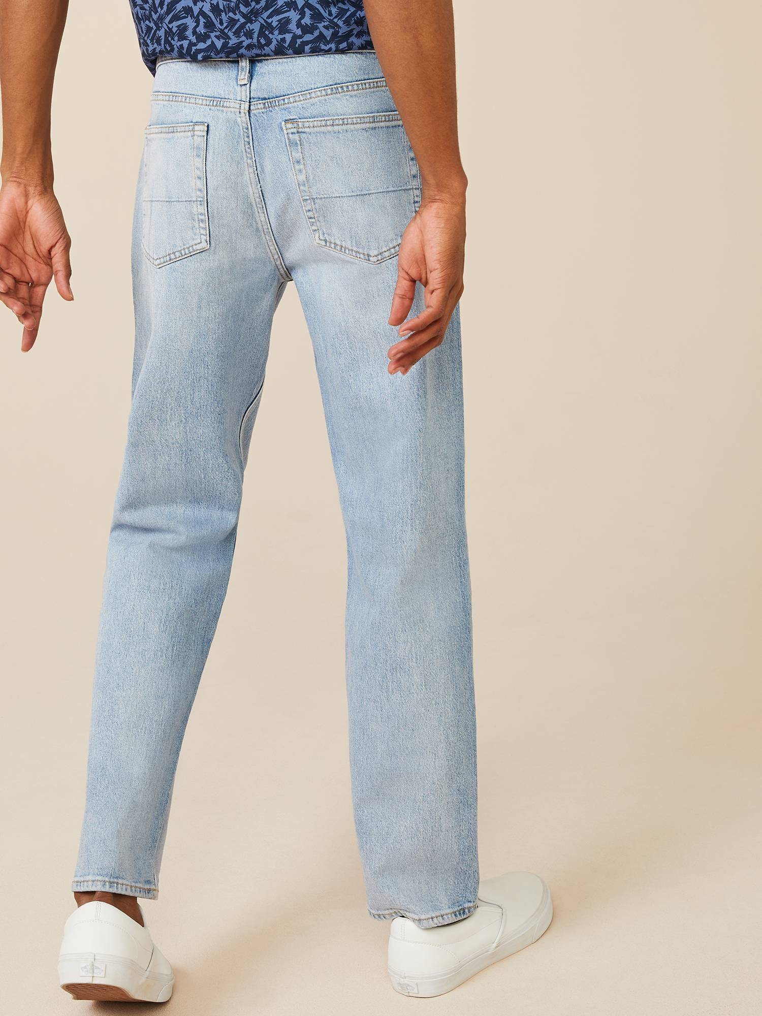 Free Assembly Men's Easy Beach Jeans - image 5 of 7