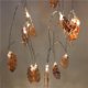 thumbnail image 4 of Xihbxyly Guirnalda de Luces de Plumas, 40 Led, Diseño de Brillo Cálido, Decoración Navideña para Halloween, Iluminación Interior y Exterior, Funciona con Pilas, 600 Cm de Largo, Fácil Instalación, Am, 4 of 7