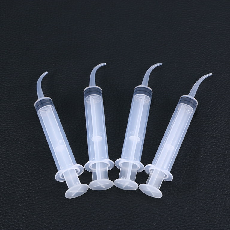Plastic Syringe with Curved Nozzle