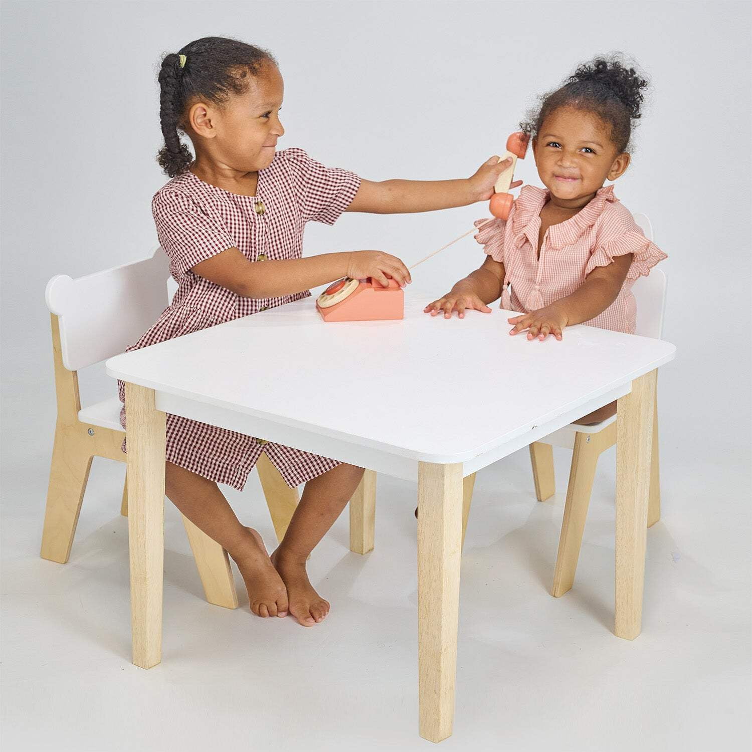 Mentari Toys - Kid's Table and Chairs Set - Adorable Kids Size Art Play Game Table and Chairs - Made with Premium Materials and Craftsmanship - Age 3+