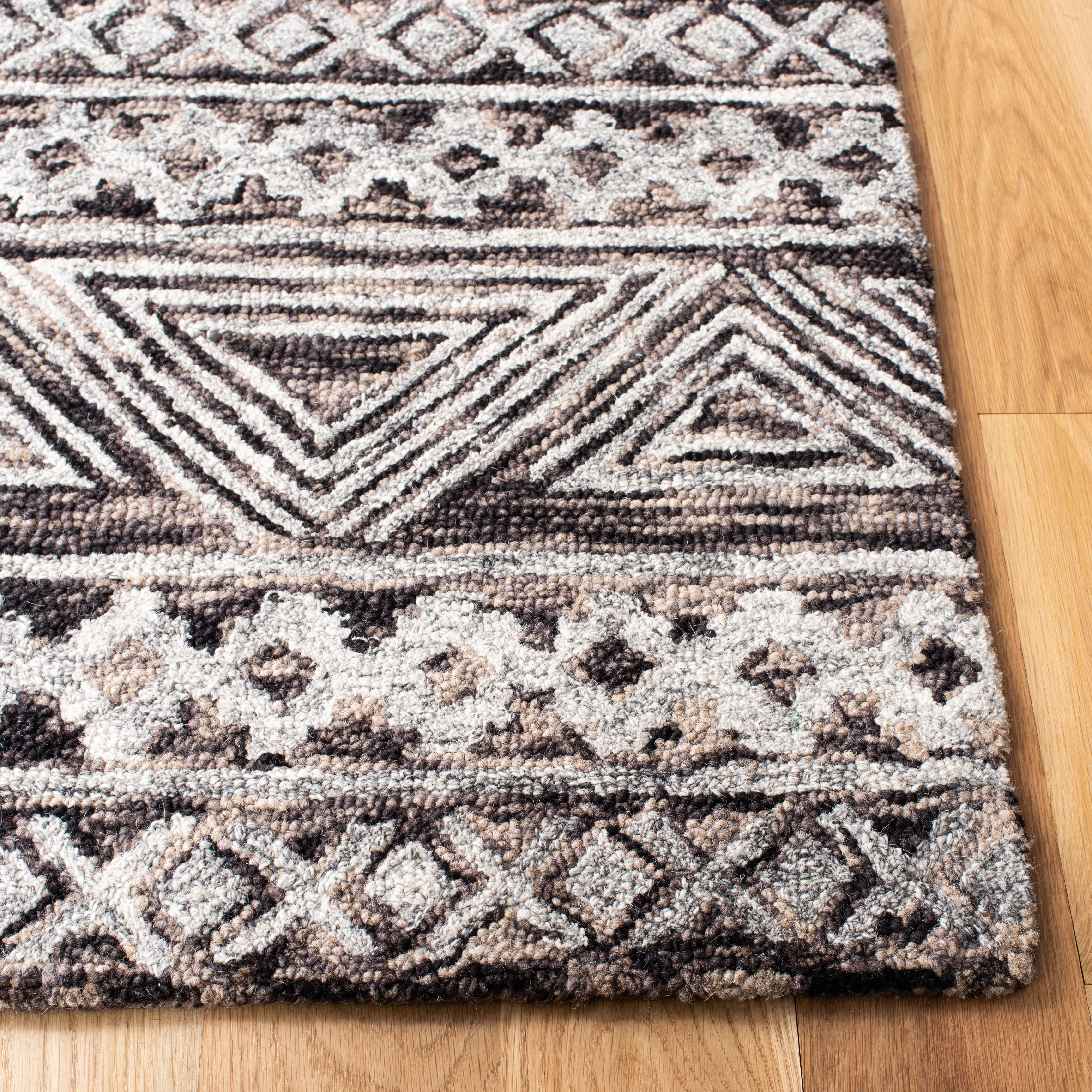 SAFAVIEH Abstract Sheryll Geometric Area Rug, Gray/Brown, 3' x 5'