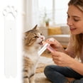 thumbnail image 1 of Distributeur de Nourriture pour Chat, Distributeur de Collations, Racloir pour Nourriture Humide et Dispositif de Décoration, 1 of 6