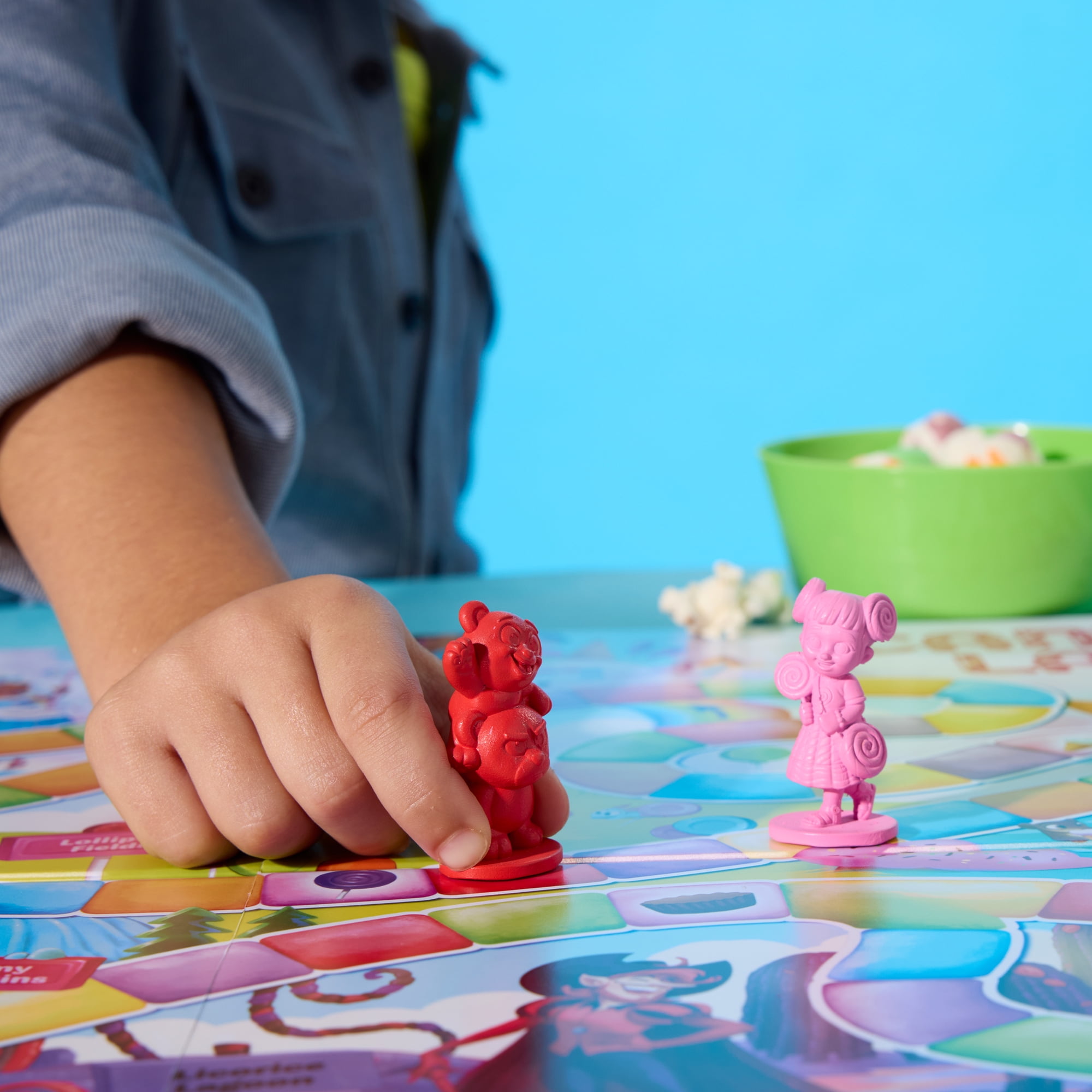 Candy Land Board Game, 2 Ways to Play, Reimagined Gameboard & Tokens, Ages 3+