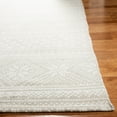 thumbnail image 4 of SAFAVIEH Cedar Brook Lynette Southwestern Cotton Area Rug, Silver/Ivory, 2'3" x 4', 4 of 8