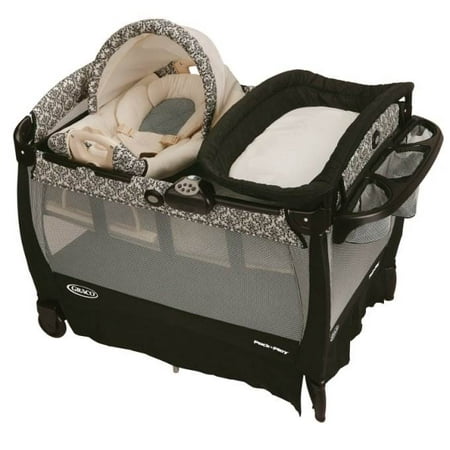 Graco Pack 'n Play Playard with Cuddle Cove Rocking Seat - Rittenhouse | 1857692