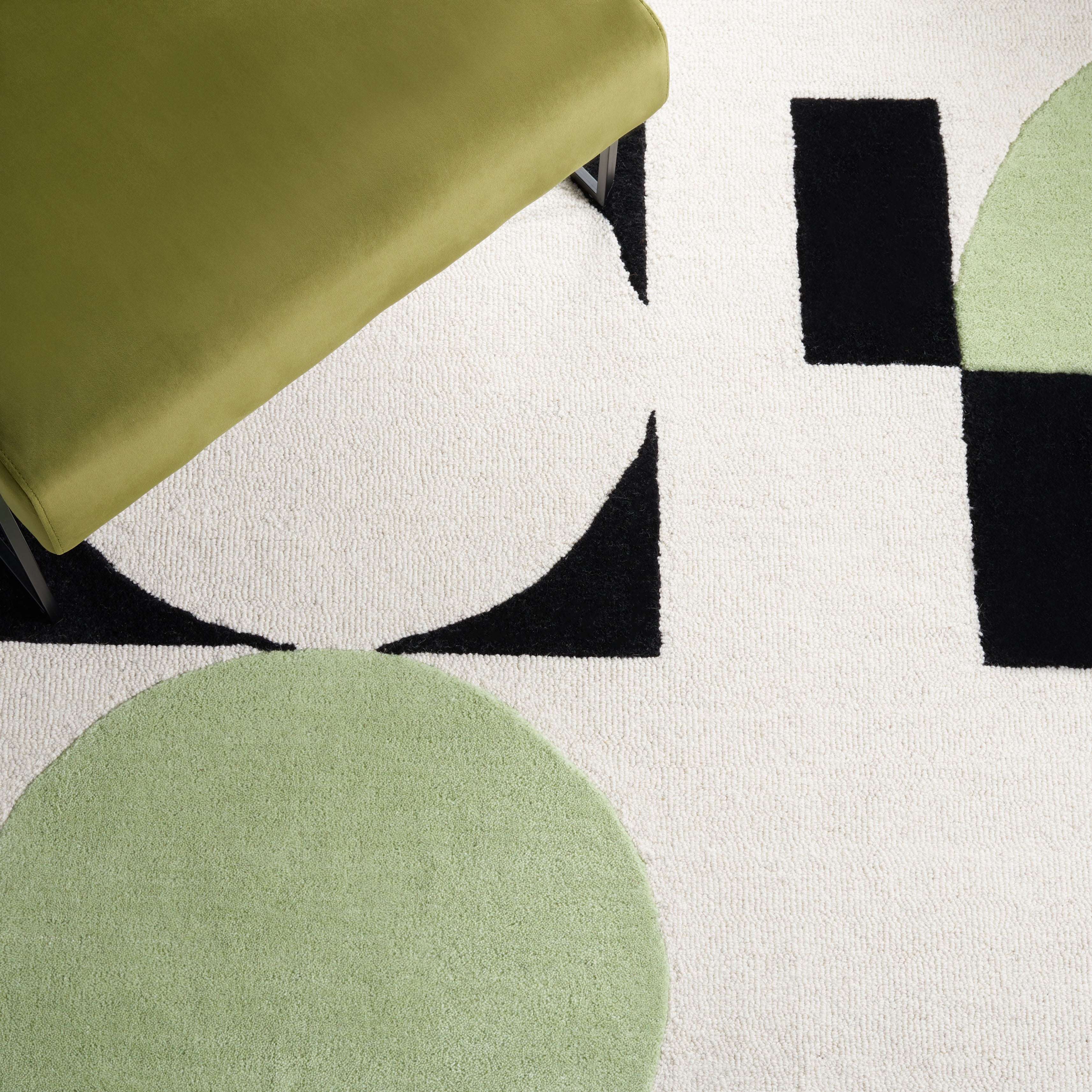 SAFAVIEH Rodeo Drive Darien Abstract Area Rug, Green/Black, 6' x 6' Square