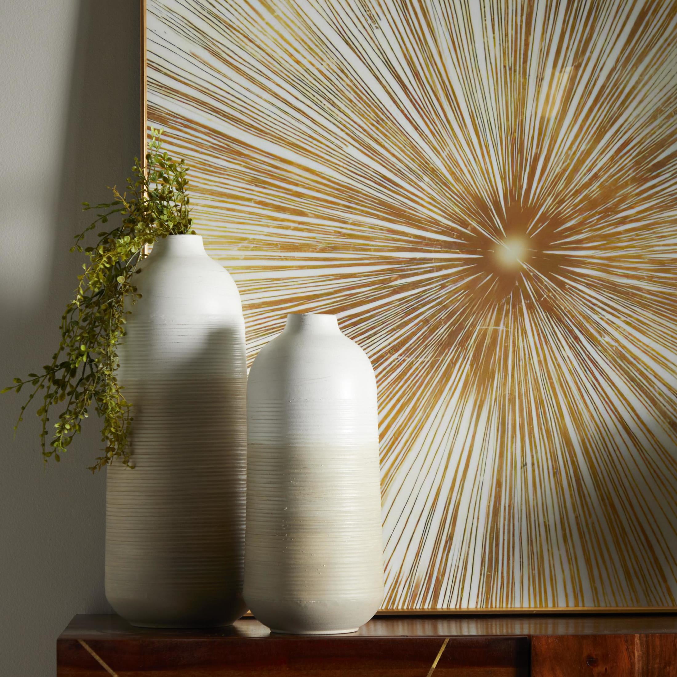 DecMode 20", 16"H Brown Metal Vase with Embossed Ribbing, Set of 2