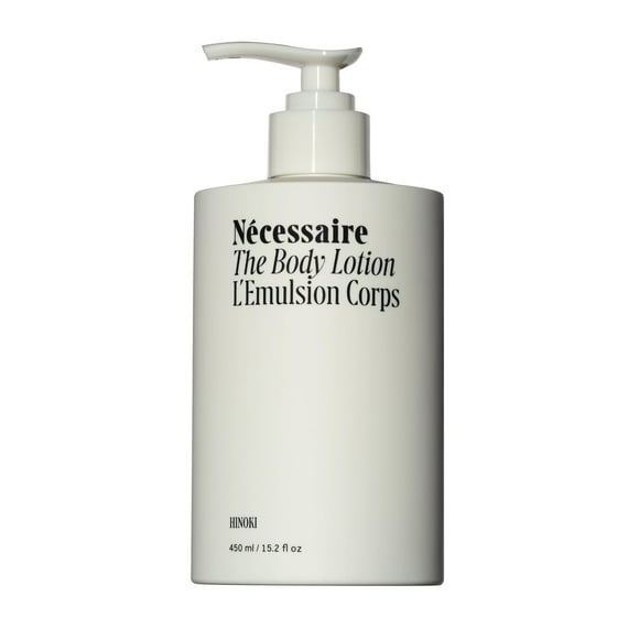 N?cessaire La Loción Corporal con Bomba. Hinoki. Loción reafirmante multipéptido para hidratar y fortalecer la empresa. 2,5% Niacinamida Vitamina C/E + Omega 6/9. 450ml / 15,2 onzas líquidas