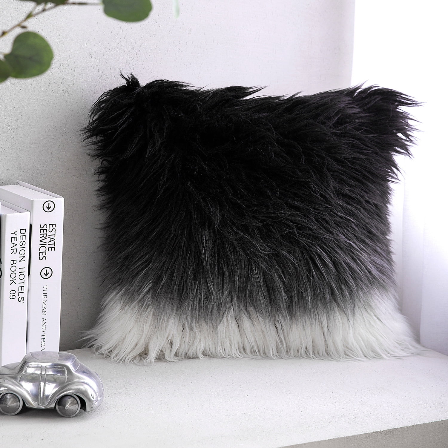 Phantoscope Merino Style Faux Fur Series Decorative Throw Pillow, 22" x