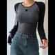thumbnail image 4 of Camisas de Larga para Mujer, Corte Ajustado, Elásticas, con Bloques de Color y Ligeramente Recortadas. Estrellas Gris Oscuro L, 4 of 7