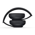 thumbnail image 4 of Beats Studio3 Auriculares supraaurales inalámbricos con cancelación de ruido - Chip de auriculares Apple W1, Bluetooth clase 1, cancelación activa de ruido, 22 horas de tiempo de escucha - Negro mate, 4 of 5