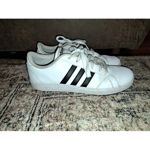 Ad-id-as Mens Baseline AW4299 White Black Casual Shoes Sneakers Size 7