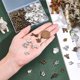 thumbnail image 5 of 20 estilos de dijes de perro, 120 piezas, colgantes de hueso con huellas de pata de perro, accesorios de joyería para hacer collares y pulseras., 5 of 6