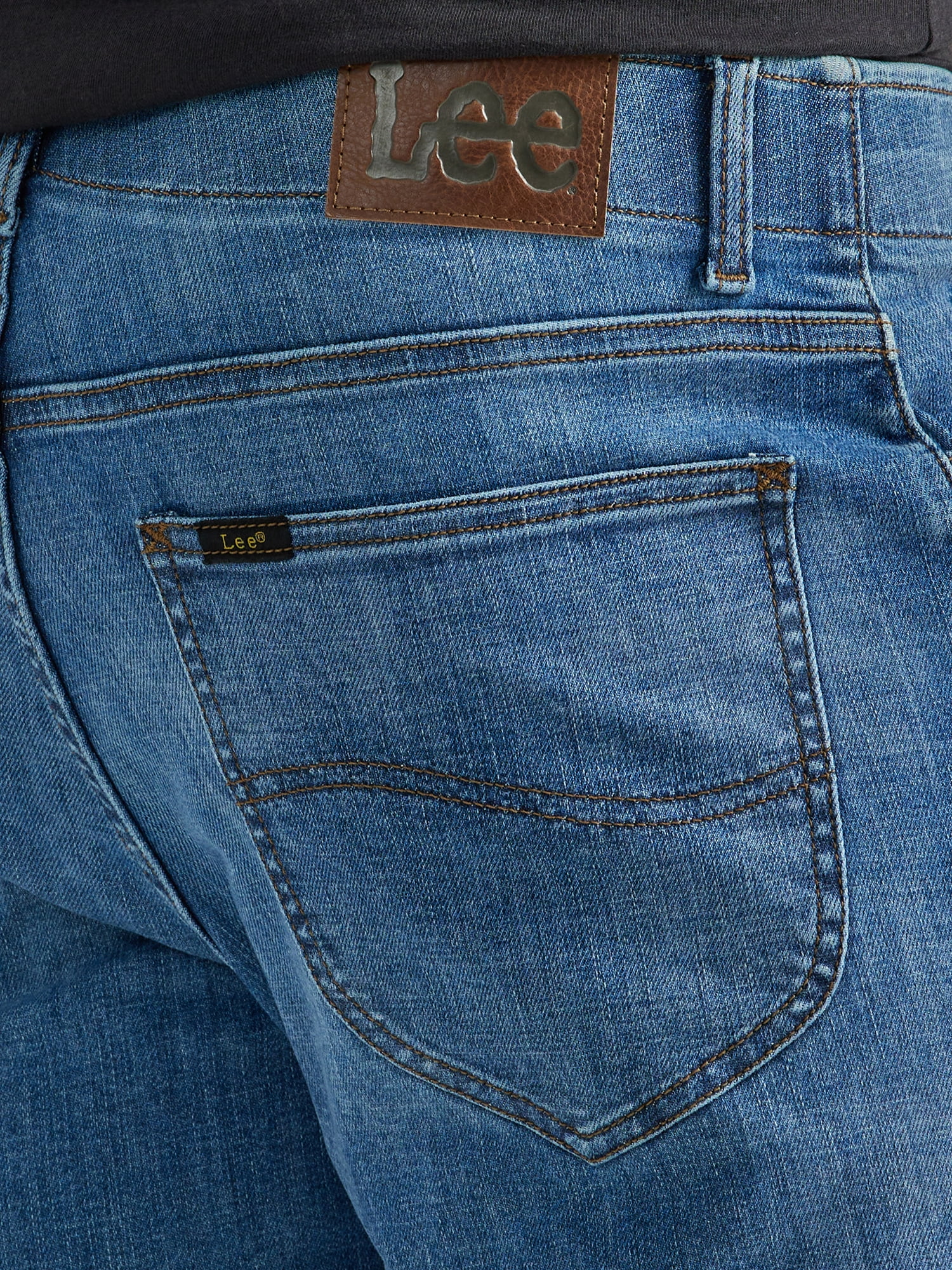 Lee® Men's Extreme Motion Regular Straight Jean with Flex Waistband