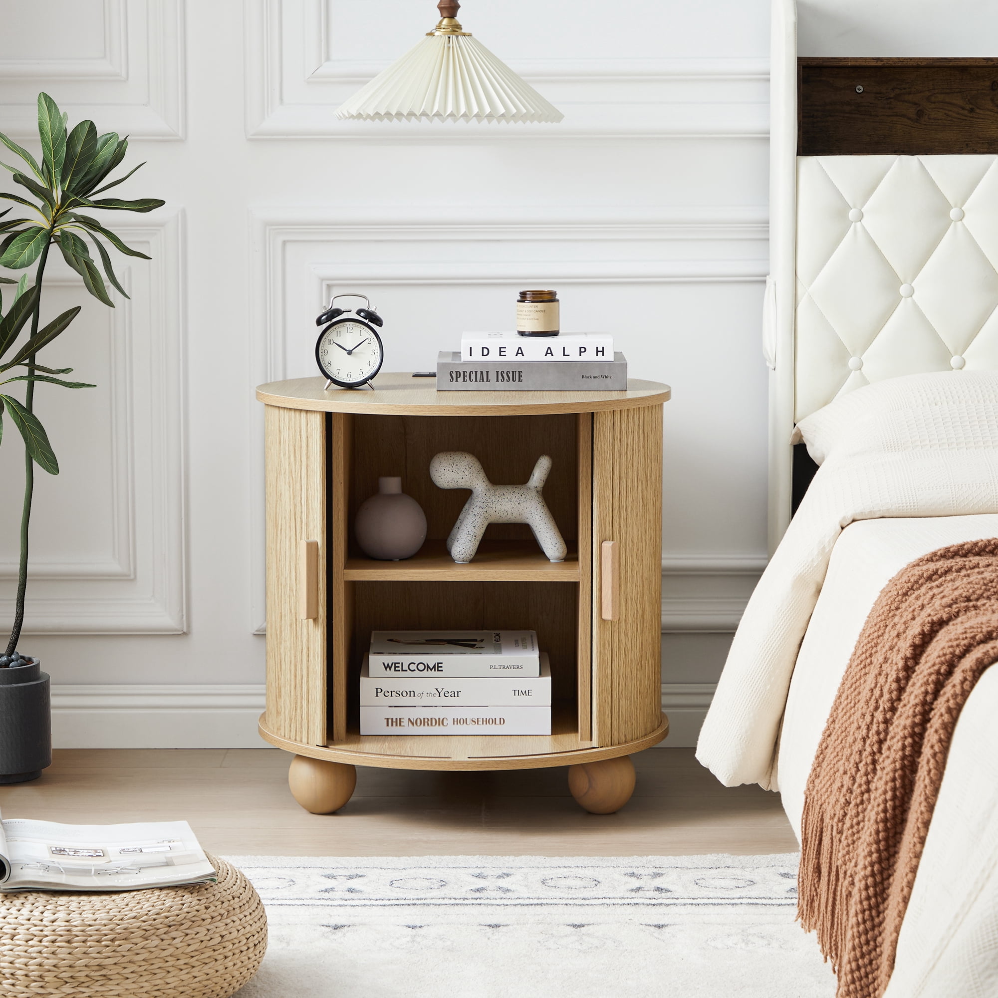 Wirrytor Side Table with Charging Station, The Table Behind the Sofa with Storage Space and Sliding Door, Bedside Table Accent Cabinet for Living Room, Bedroom, Entryway (Oak)