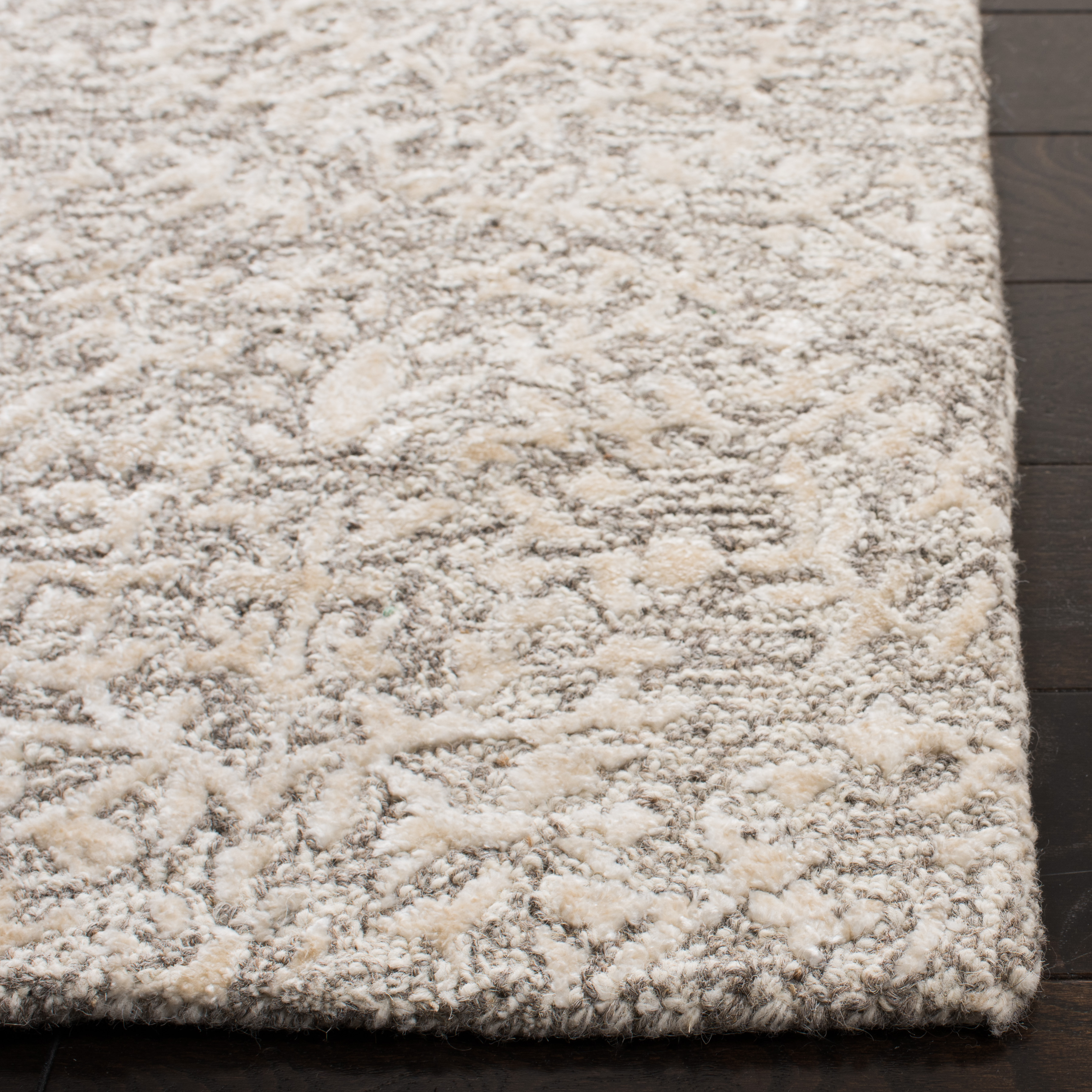 SAFAVIEH Glamour GLM117C Handmade Grey / Ivory Rug