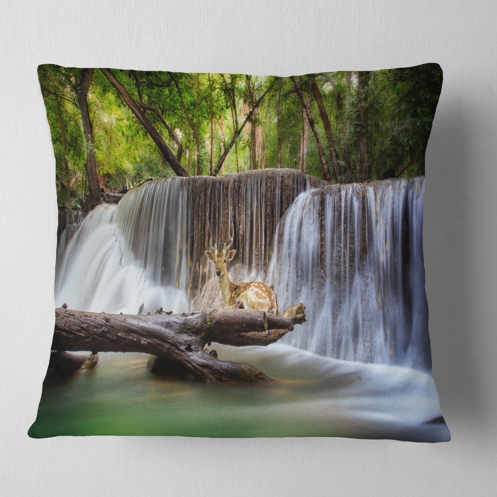 Designart Huai Mae Kamin Waterfall Photo - Abstract Throw Pillow - 16x16