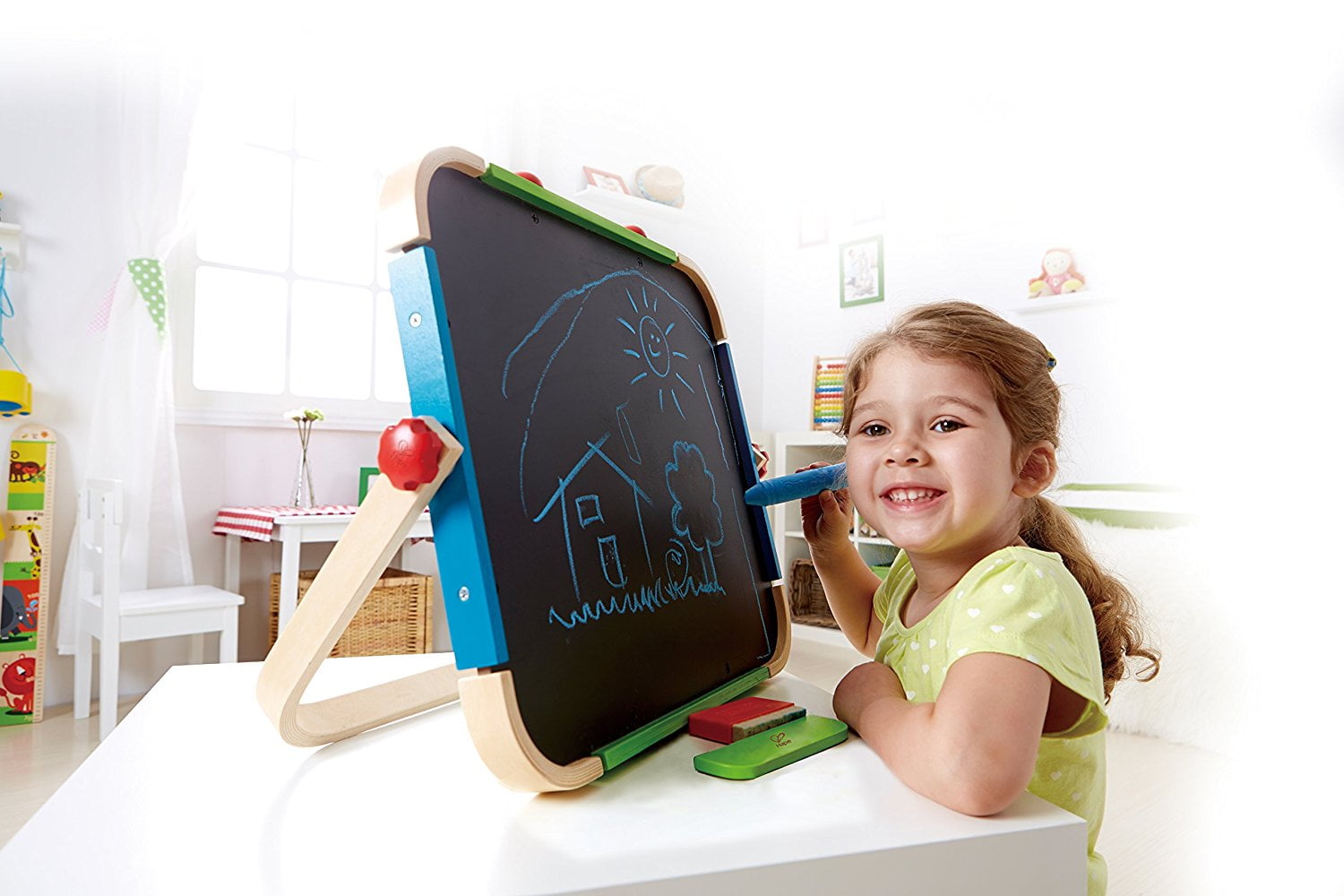 hape art easel