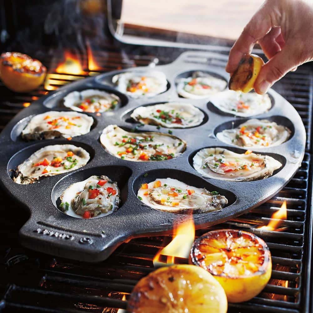 WBTAYB 7423 Pre-Seasoned Cast Iron Shrimp Pan for Cooking and Serving Holds  24 Jumbo Shrimp 