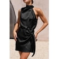 thumbnail image 4 of Vestido PRETTYGARDEN grande negro sin mangas de satén con cinturón, 4 of 8