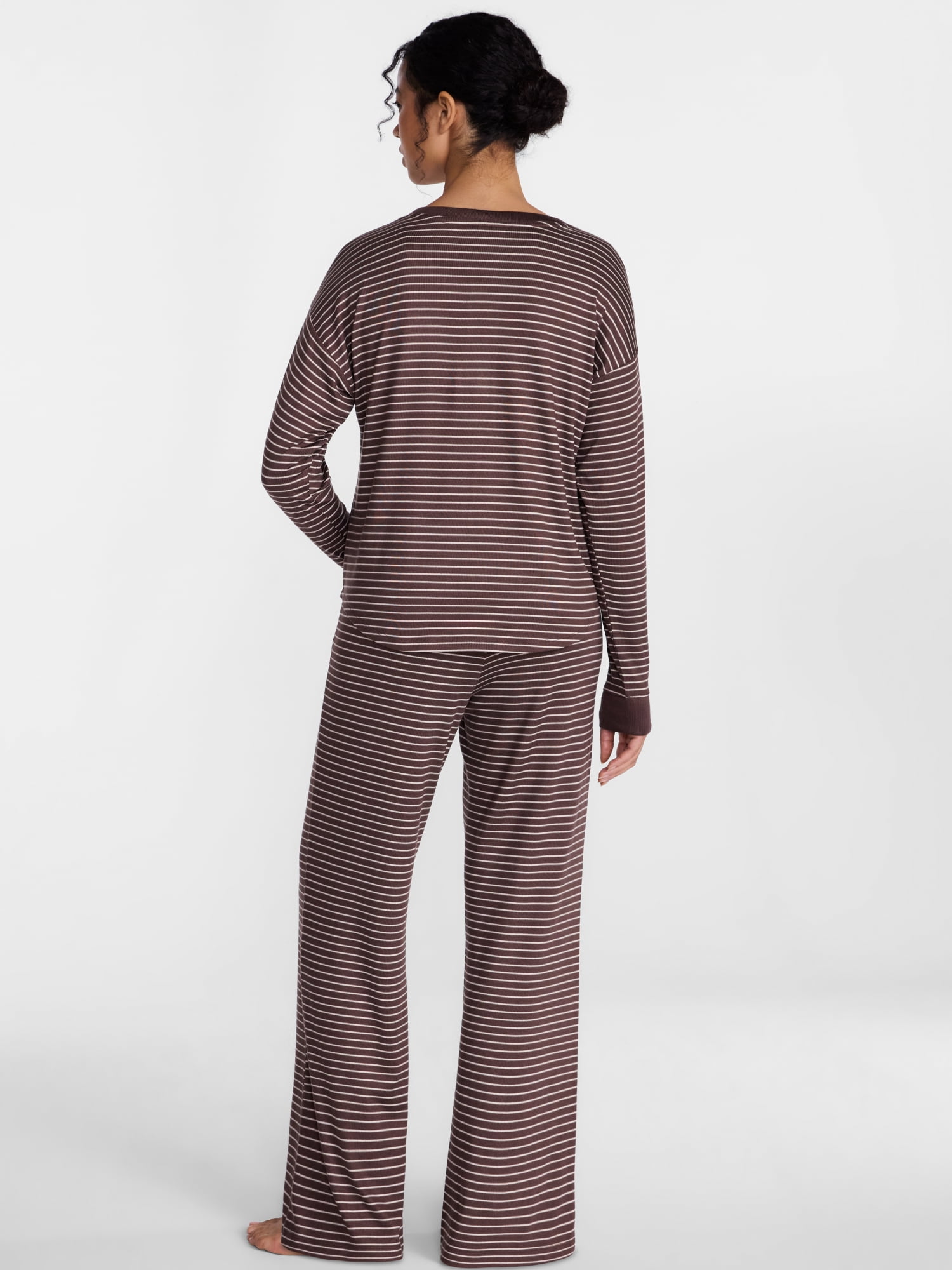 Joyspun Women's Cozy Lounge Collection Hacci Henley Top and Pants, 2-Piece Pajama Set, Sizes XS-3X