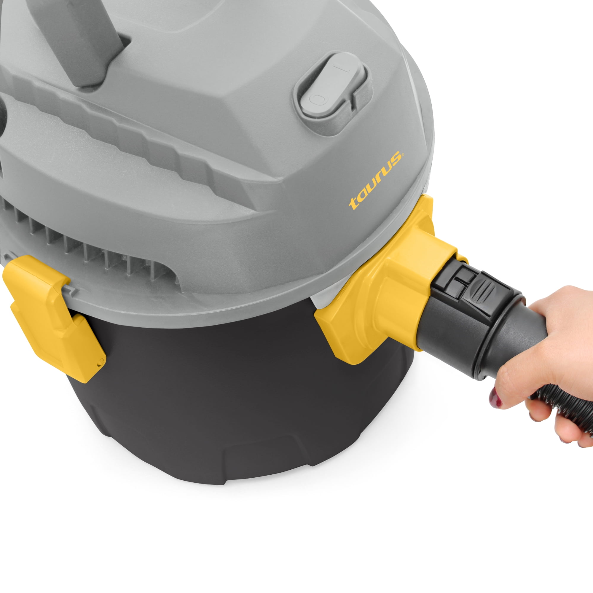 Vacuum Cleaner - W&D 10l Hurricane