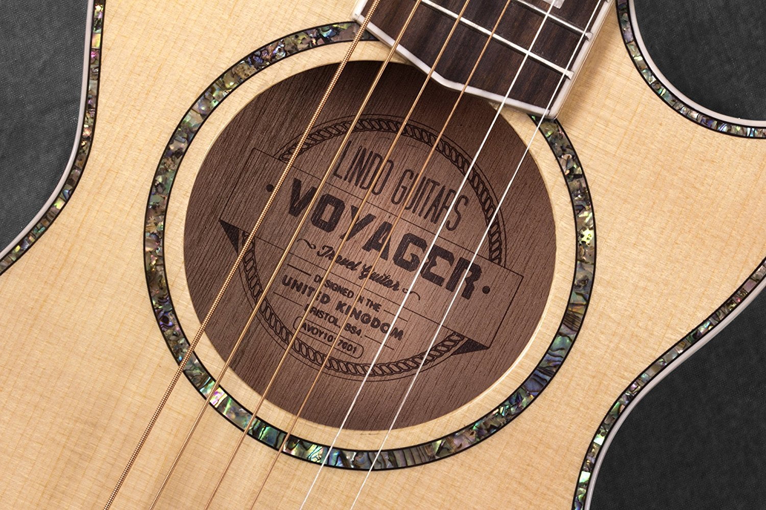Lindo voyager guitar deals