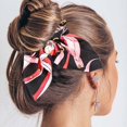 thumbnail image 1 of Pendentif Perle Grand Cercle Attache Cheveux Dames Grand Papillon Corde Cheveux Coiffure Pendentif Perle Grand Cercle Attache Cheveux Dames Attache Cheveux Grand Papillon Corde Cheveux Coiffure, 1 of 7