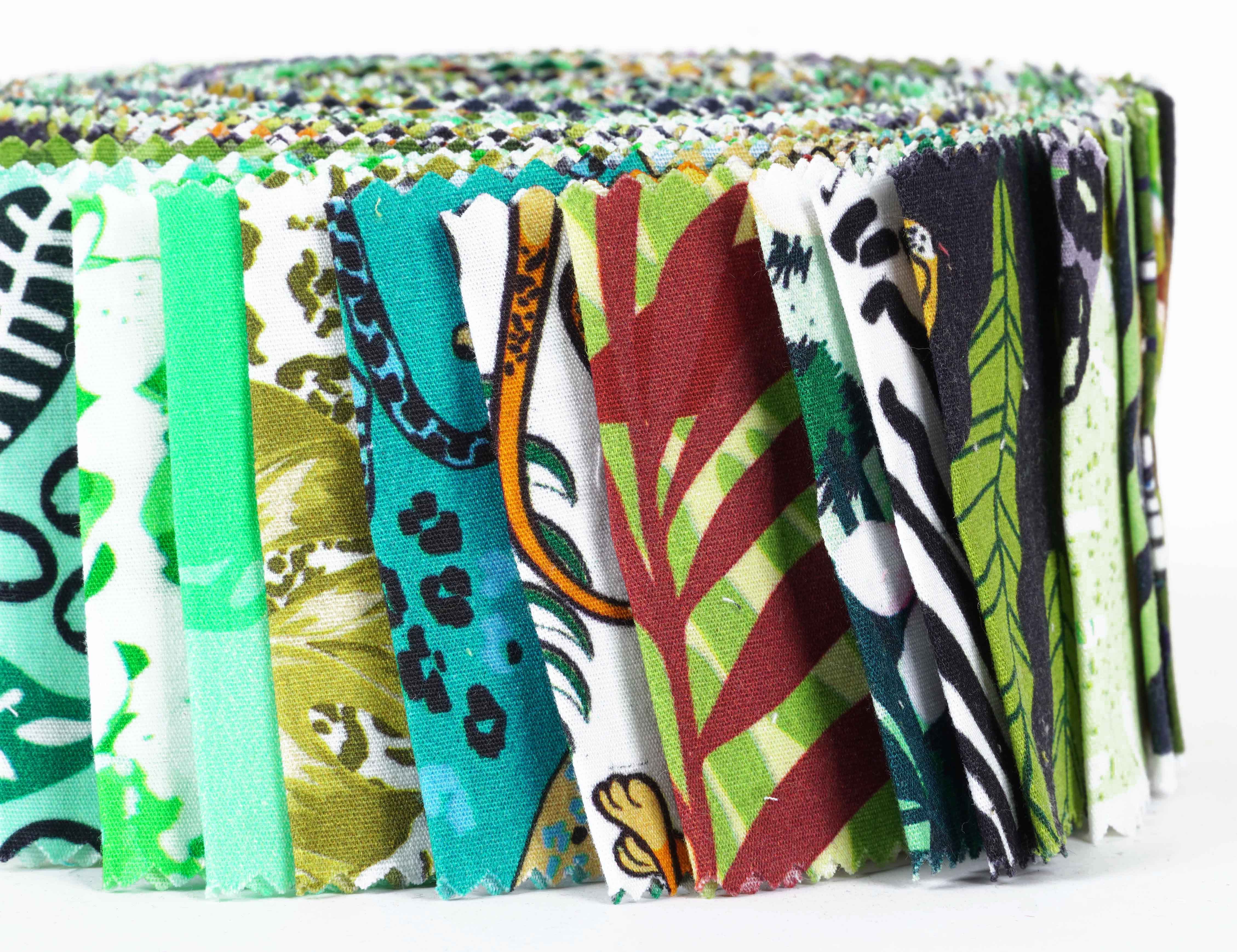 Soimoi 40Pcs Tropical Print Cotton Precut Fabrics For Quilting Craft Strips 2.5 inches Jelly Roll - Black & Green