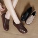 thumbnail image 2 of ¡Novedad de 2021! Zapatos de abuela bordados de piel de vaca, zapatos planos cómodos y elegantes a la moda para mujer, zapatos planos antideslizantes de gran tamaño, zapatos holgados para mamá 42 Gao Jinjia LED, 2 of 2