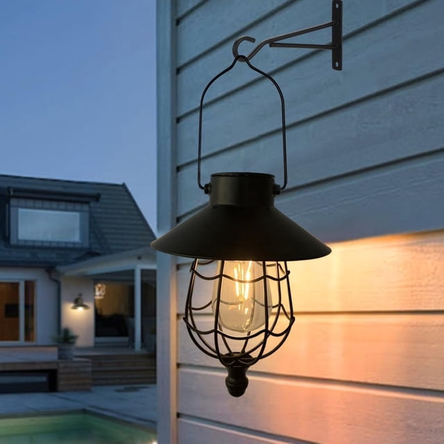Linternas solares para colgar al aire libre, linterna vintage de metal, luces solares blancas cálidas, lámpara Edison impermeable (negro)
