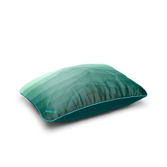 Rumpl The Ajustable Camp Pillow - Almohada de viaje y exterior plegable de tamaño completo, control de temperatura de dos caras, 22" x 15", Cascade Fade