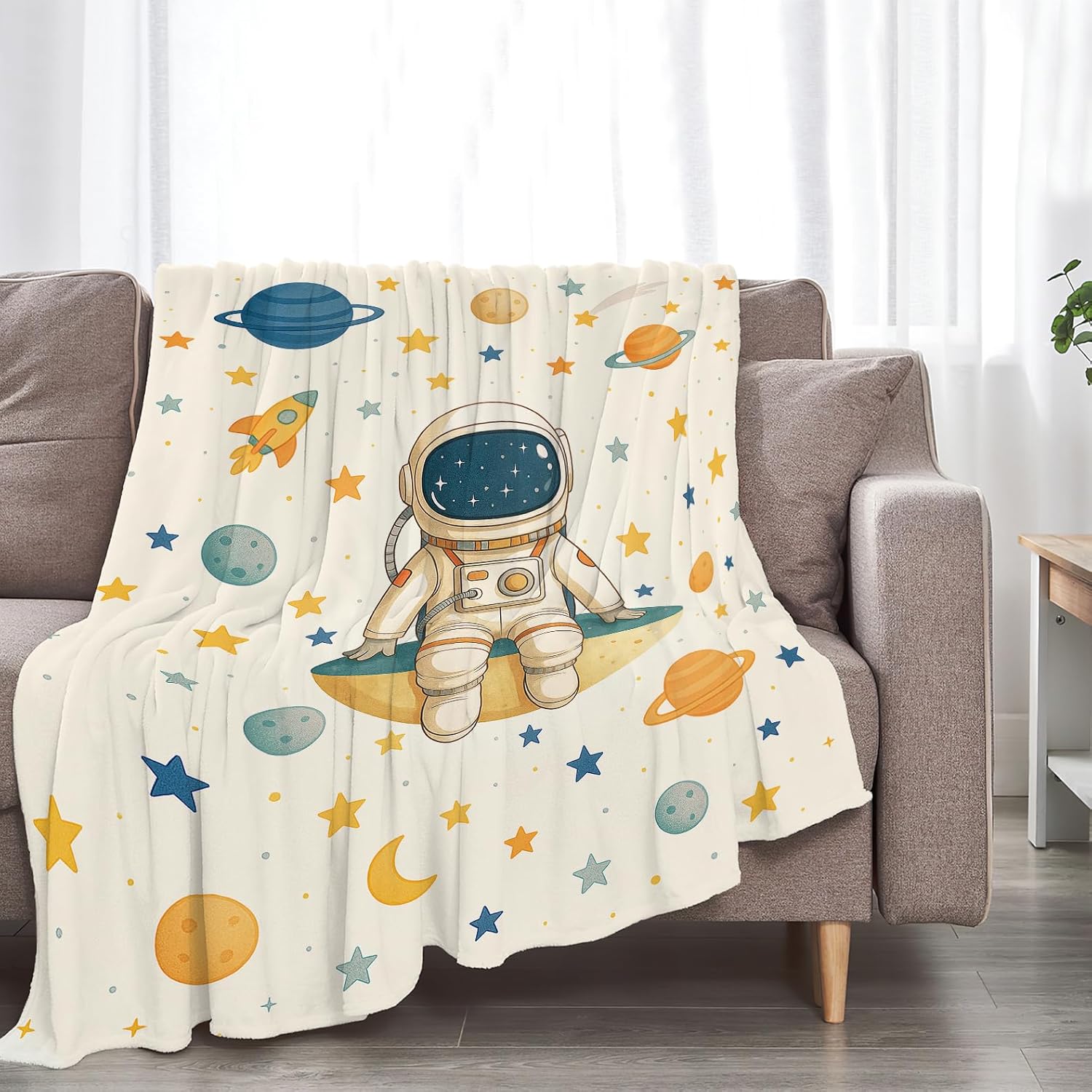 Astronaut Blanket Super Soft Warm Fluffy Fleece Flannel Space Blanket Cozy Fuzzy Plush Stuff Spaceman Bedding Blankets Gifts for Women Users men Women Adults 50"X40"