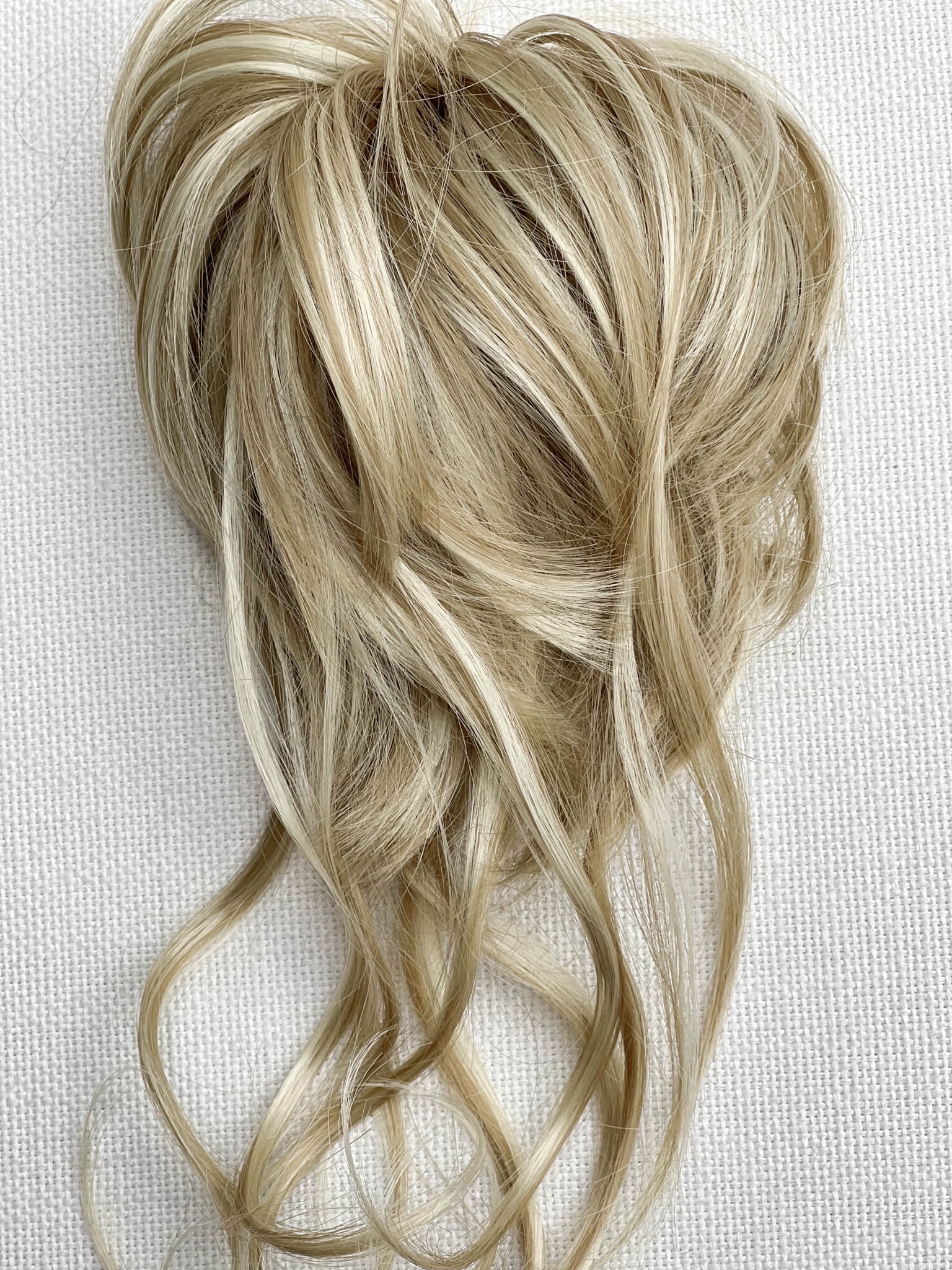 Apexhairs Messy Bun Hairpiece Chignon Curly Hair Bun Scrunchie Updo with Bangs Real Hair Bun