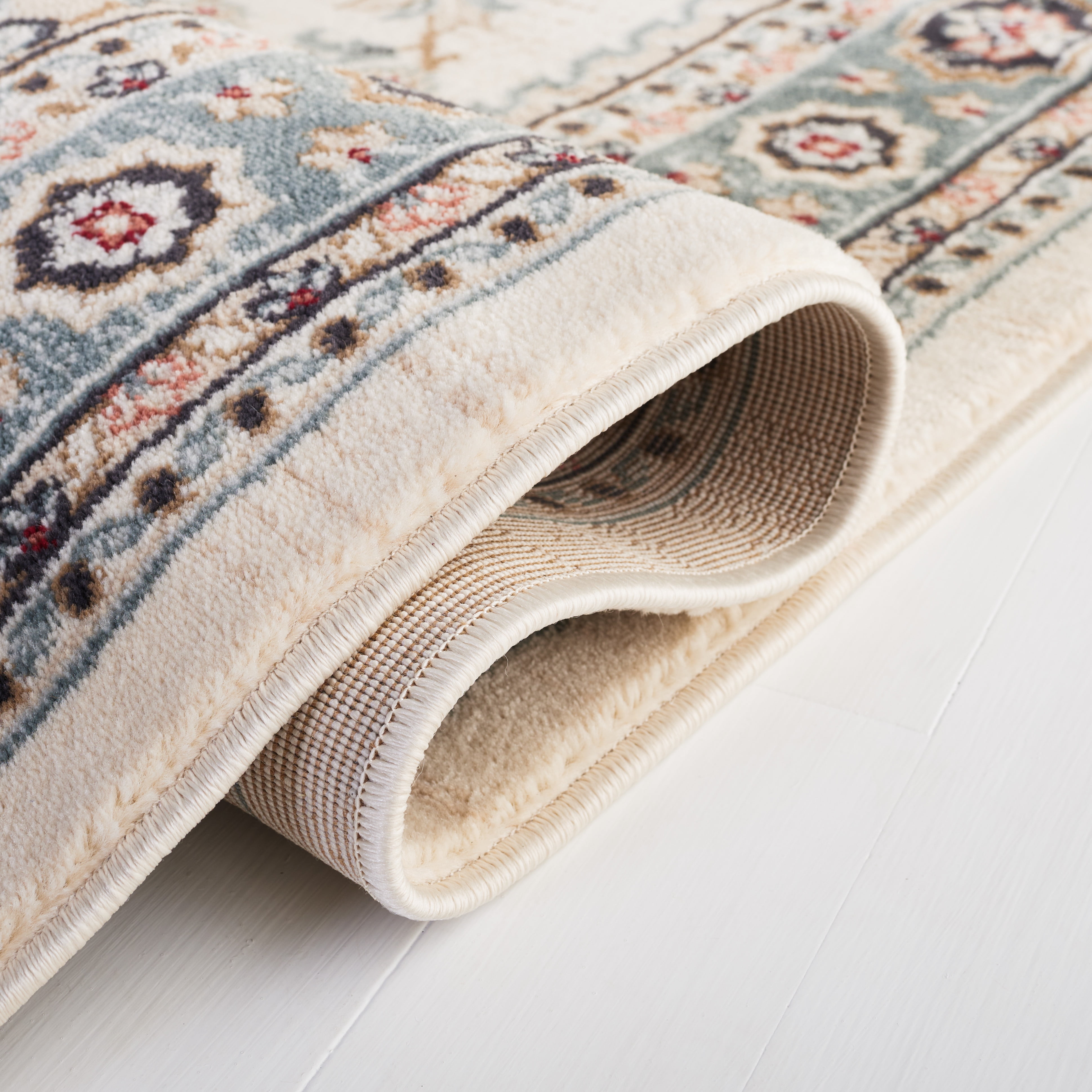 Safavieh Lyndhurst Idella Floral Runner Rug, Cream/Beige, 2'3" x 10'