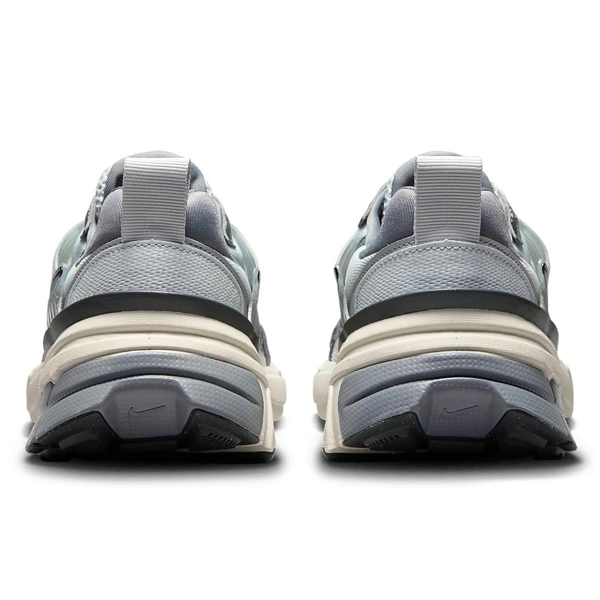 Nike Women's V2K Run Pure Platinum/Metallic Cool Grey