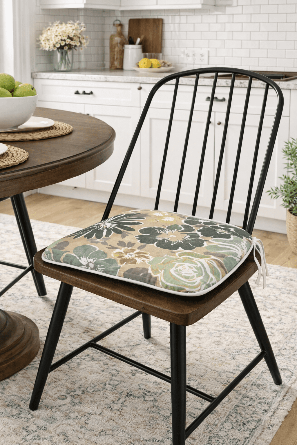 Outdoor Patio Chair Cushions Set of 4, Water-Repellent U-Shape Thick Foam Seat Cushions with Ties, 17"x16"x2" All-Weather Cushions for Garden Patio & Dining Chairs, Green Leaf