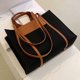 thumbnail image 5 of Bolso de la compra de las señoras Bolso de la compra del viaje del totalizador del contraste (negro y marrón), 5 of 8