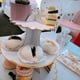 thumbnail image 5 of Soporte de pastel de 3 niveles Cateissary para pastelería color blanco, 5 of 6